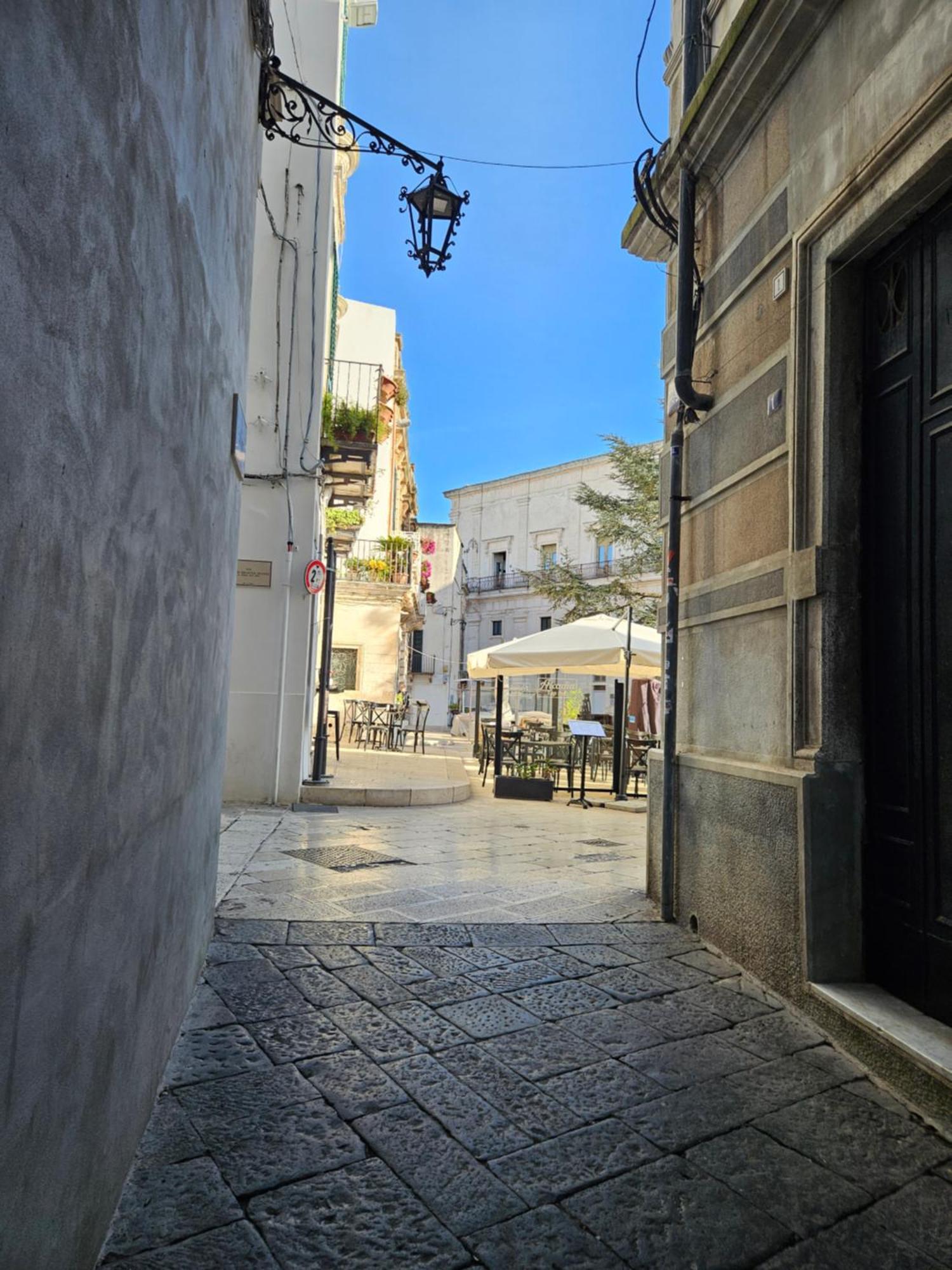 Dimora Piazza Roma Martina Franca Exterior foto